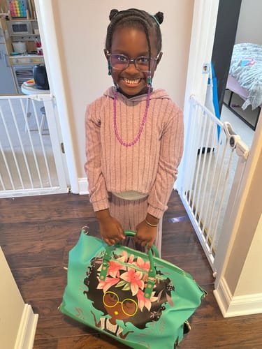 Customer photo review of AFROBRATS™ The Lily Jade Roller Bag