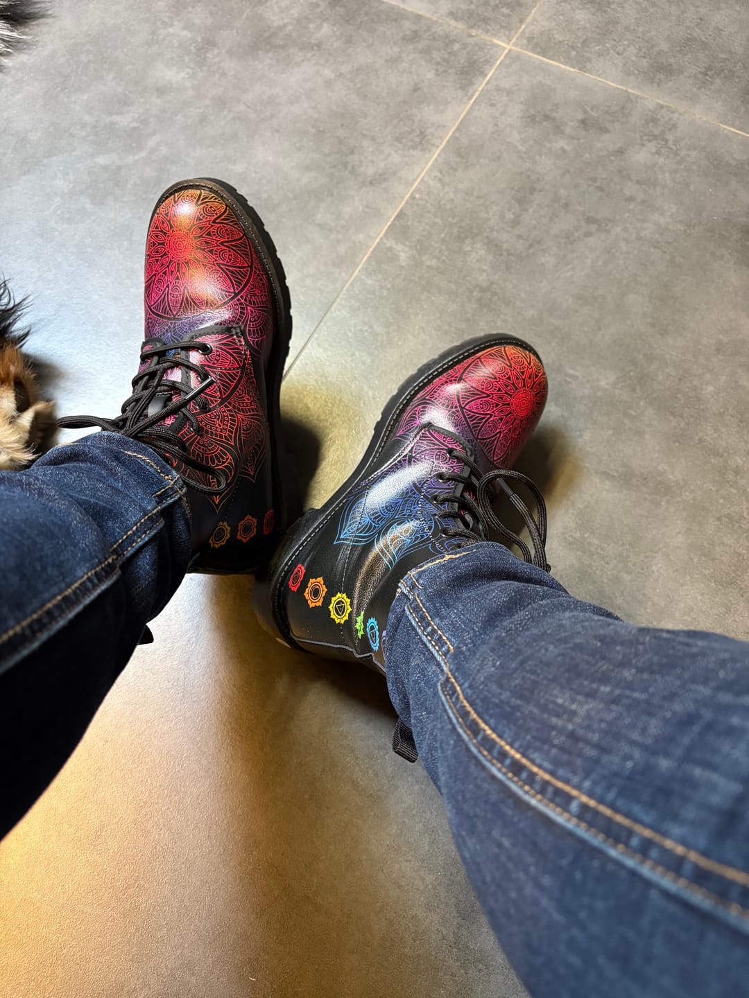 Customer photo review of Boots Chakra