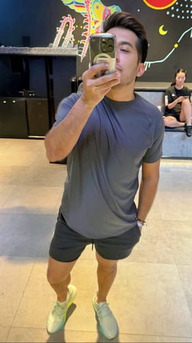 Customer photo review of Training Sport Tee - Navy Blue