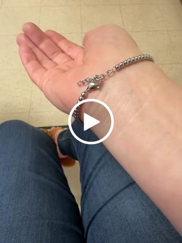 Customer video review of Beaded Pearl Bracelet