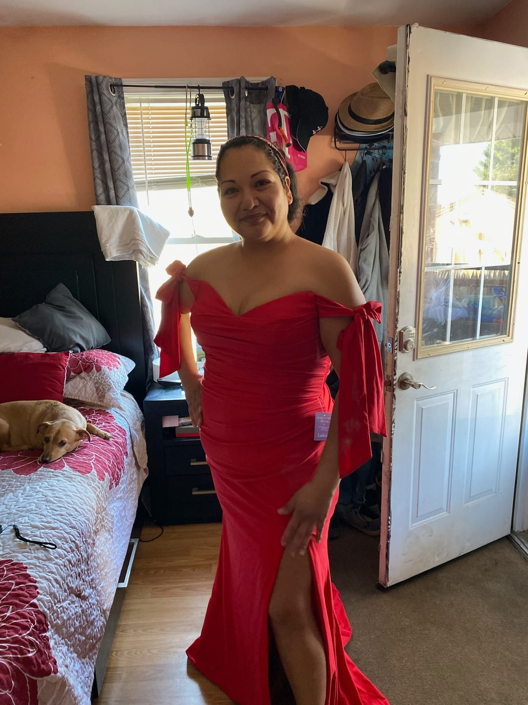 Customer photo review of CINDERELLA DIVINE CD943 Stretch Jersey Off-Shoulder Fitted Dress