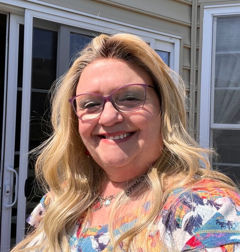 Customer photo review of LIVING LEGEND - Buttercream Blonde*