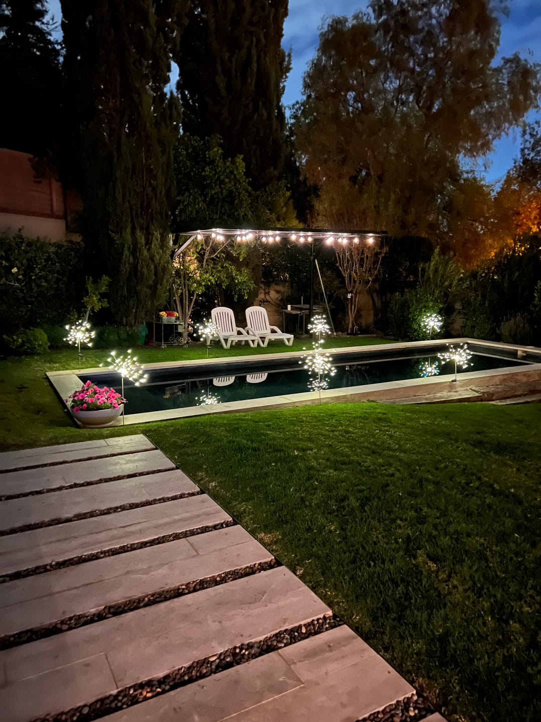 Customer photo review of Lamparas Estaca