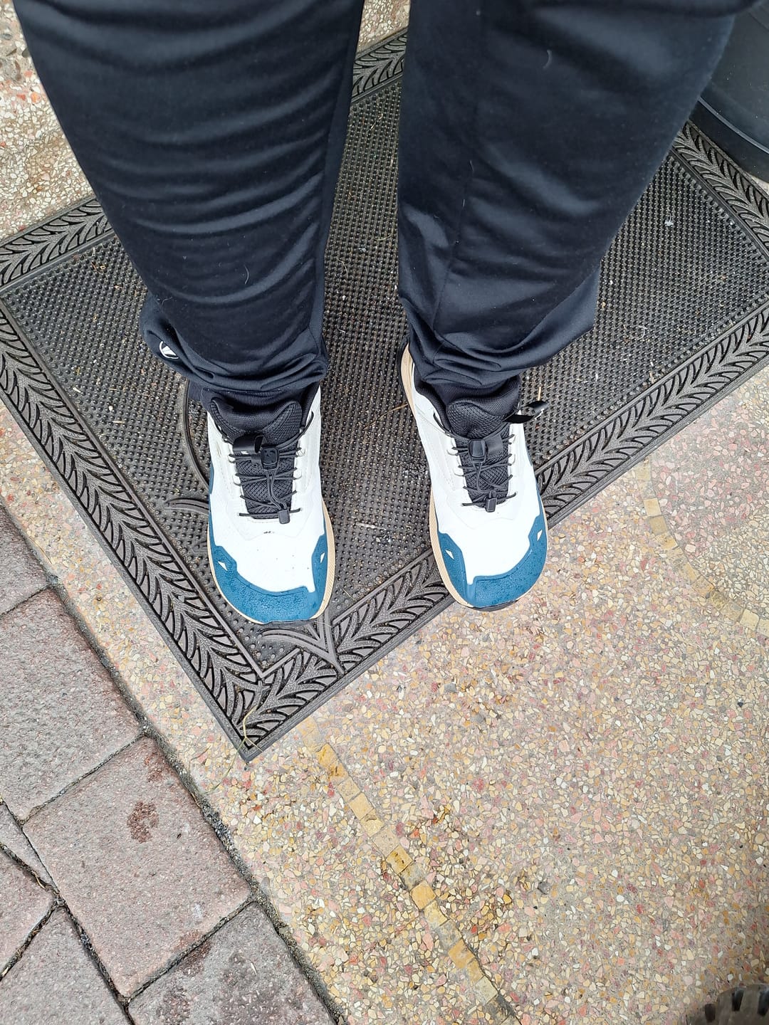 Customer photo review of Stratus - Breitfußschuhe