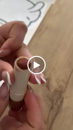 Customer video review of LIP DUO LIPSTICK Y GLOSS COLLECTION