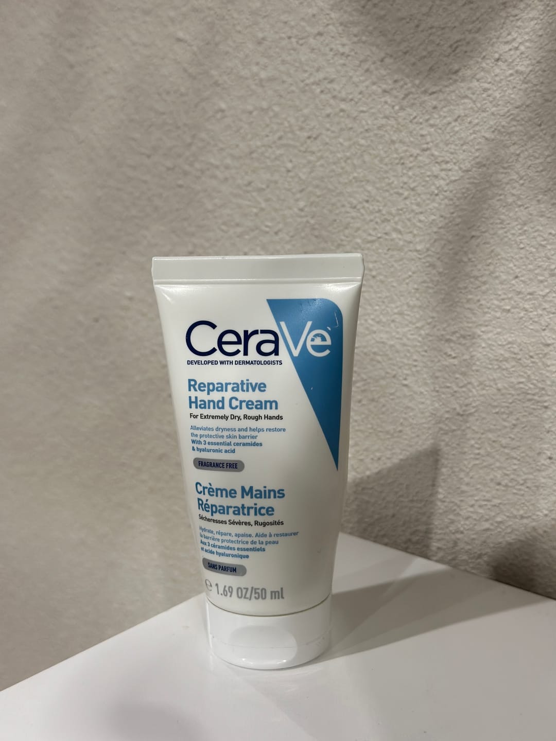 Customer photo review of Atjaunojošs krēms rokām CeraVe Reparative Hand Cream
