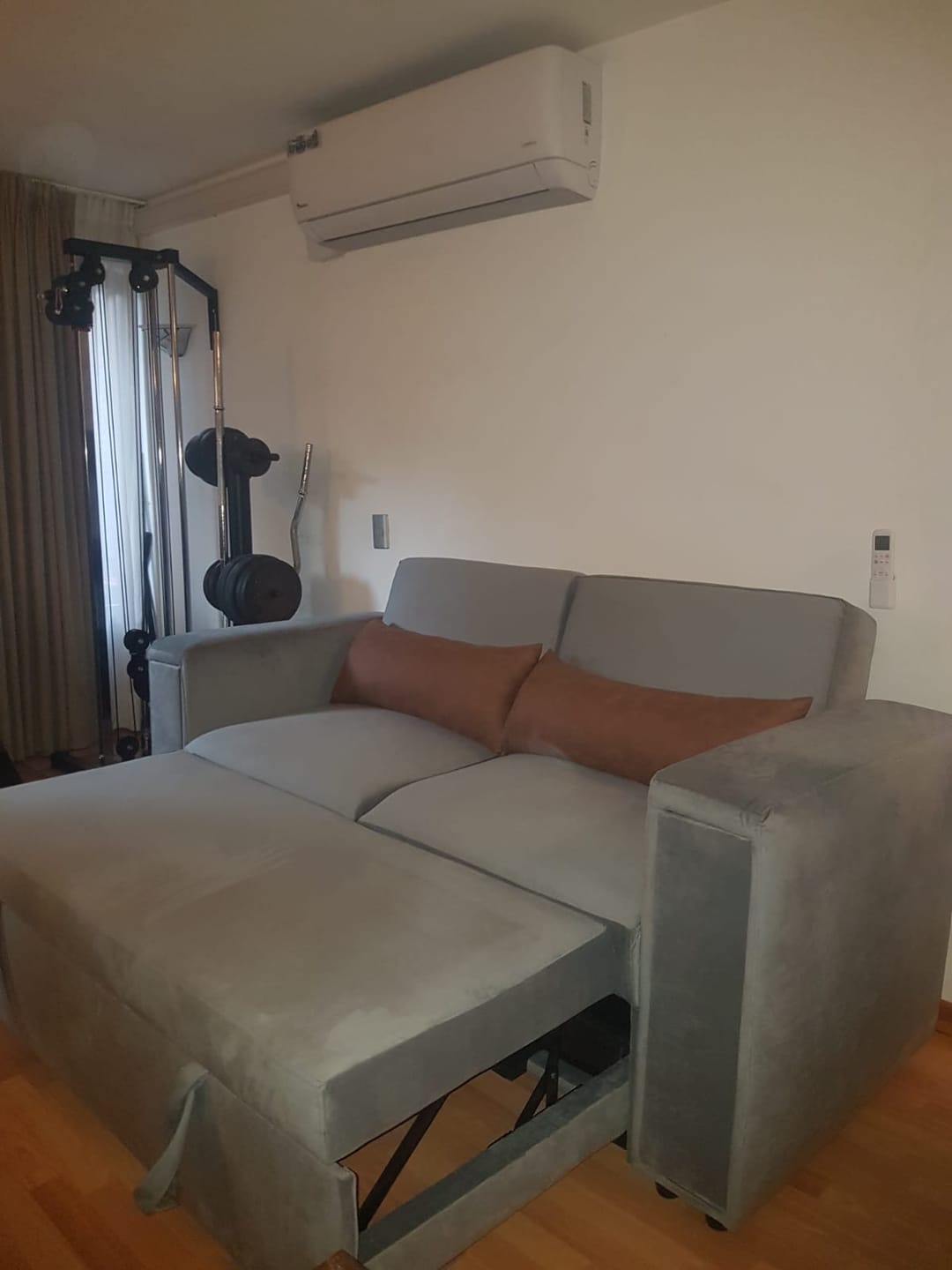 Customer photo review of Sofá cama Vienna