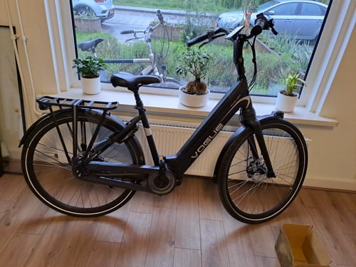 Customer photo review of Vogue Excellent 8SP Electrische fiets - E-bike - Bafang Middenmotor - Mat zwart-grijs