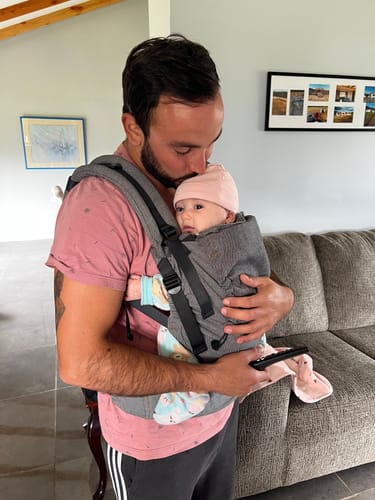 Customer photo review of Mochila ergonómica Neko Slings tamaño medio