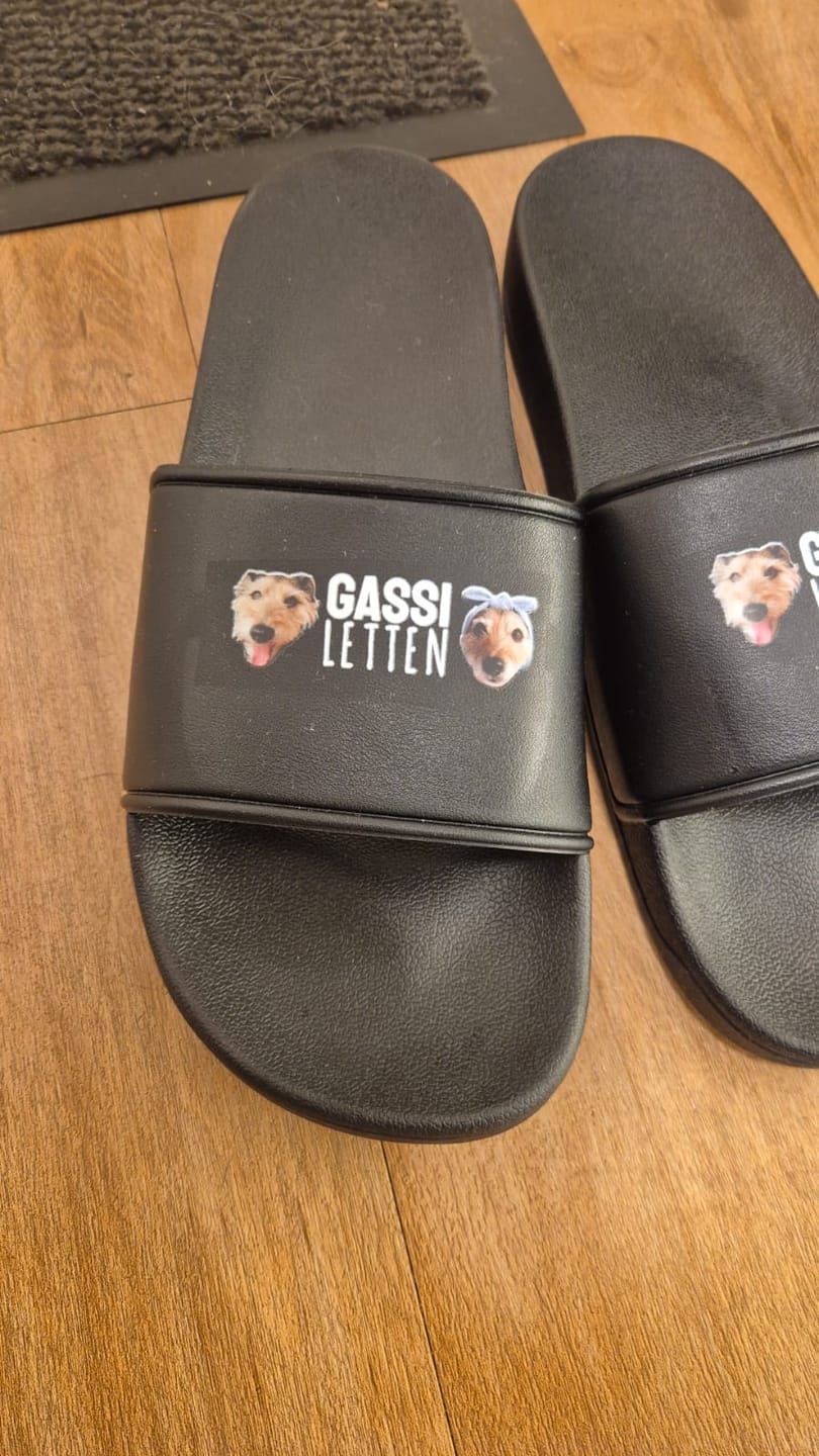 Customer photo review of Gassiletten - Individuelle Badelatschen