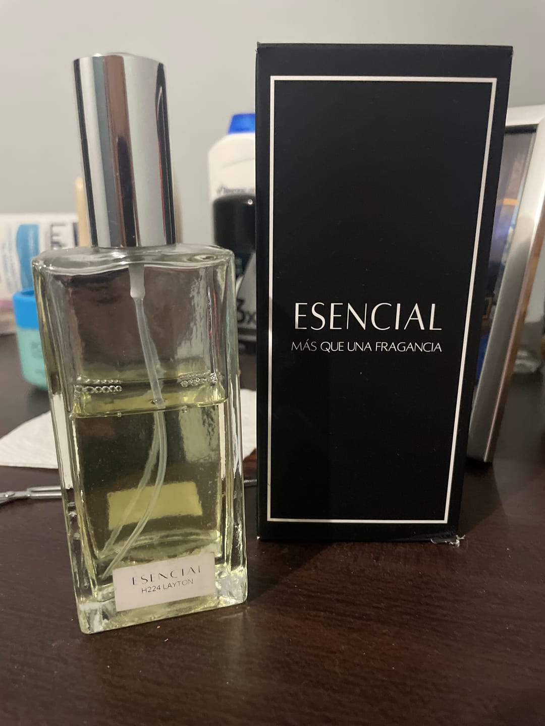 Customer photo review of H224 Inspirado en: Layton - Parfums de Marly