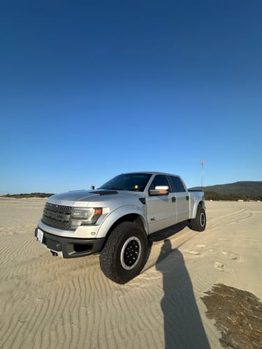 Customer photo review of 1.5" 2" 6x135mm Wheel Spacers For 2004-2014 Ford F150 Expedition Lincoln Navigator 14X2.0 Hubcentric