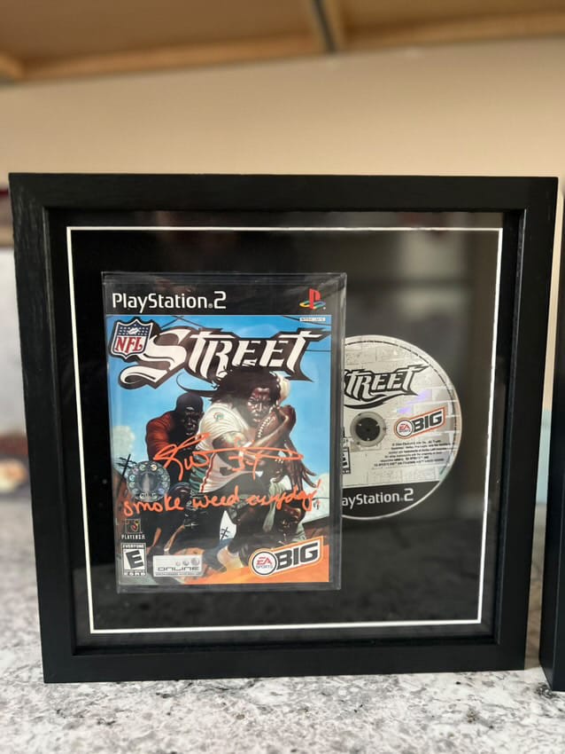 Customer photo review of Ricky Williams Autograph Signing