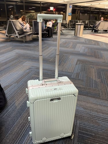 Customer photo review of Carry-On: All-in-One