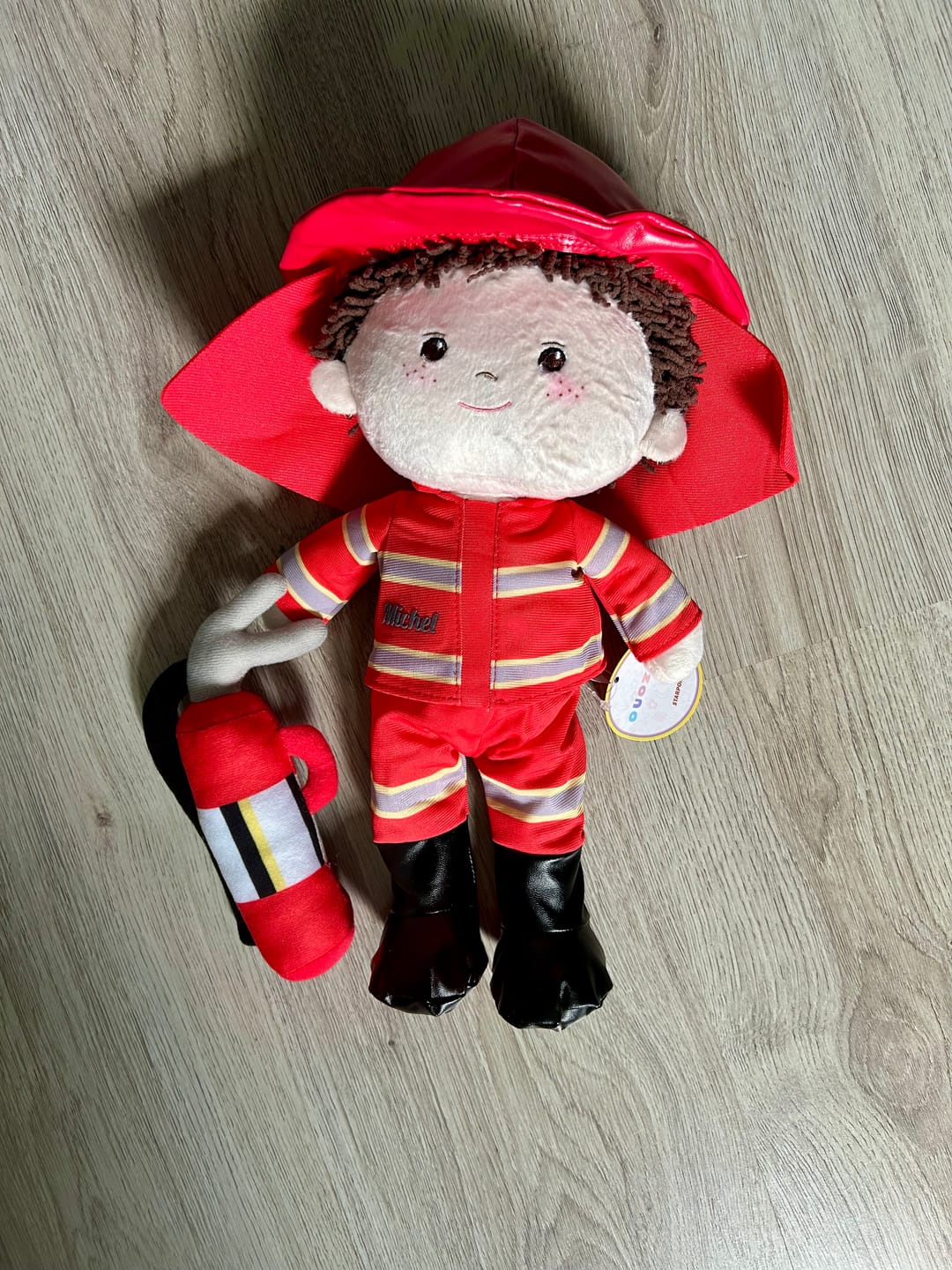 Customer photo review of Personalisierte Plüschpuppe für Jungen der Feuerwehr