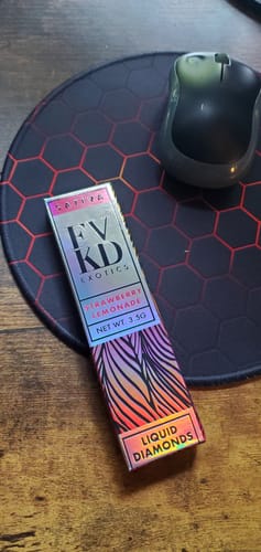 Customer photo review of FVKD LIQUID DIAMONDS DISPOSABLE | 3.5G*