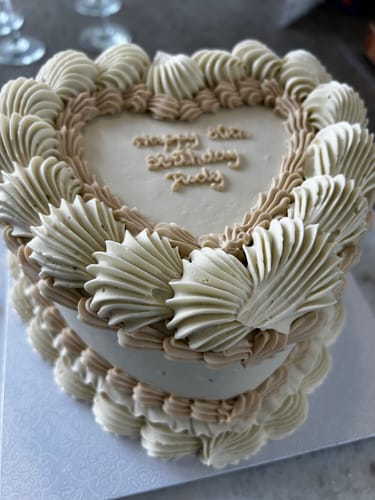 Customer photo review of allie