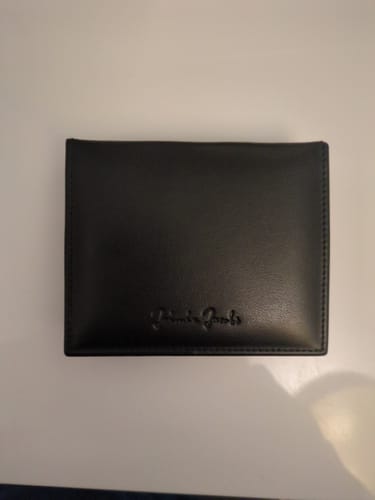 Customer photo review of Flap Boy - Magic Wallet with Coin Pocket
