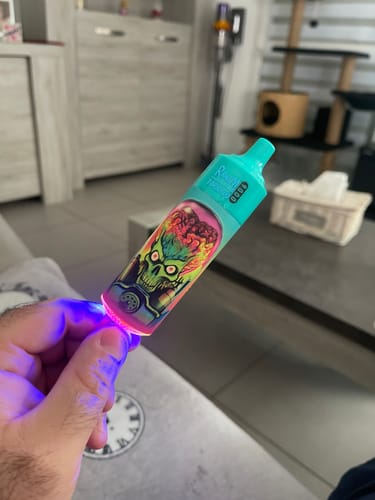 Customer photo review of RAndM - Tornado - 9K - Puffs / Disposable