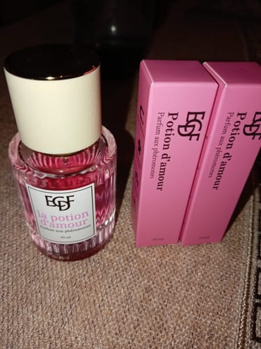 Customer photo review of Parfum aux phéromones
