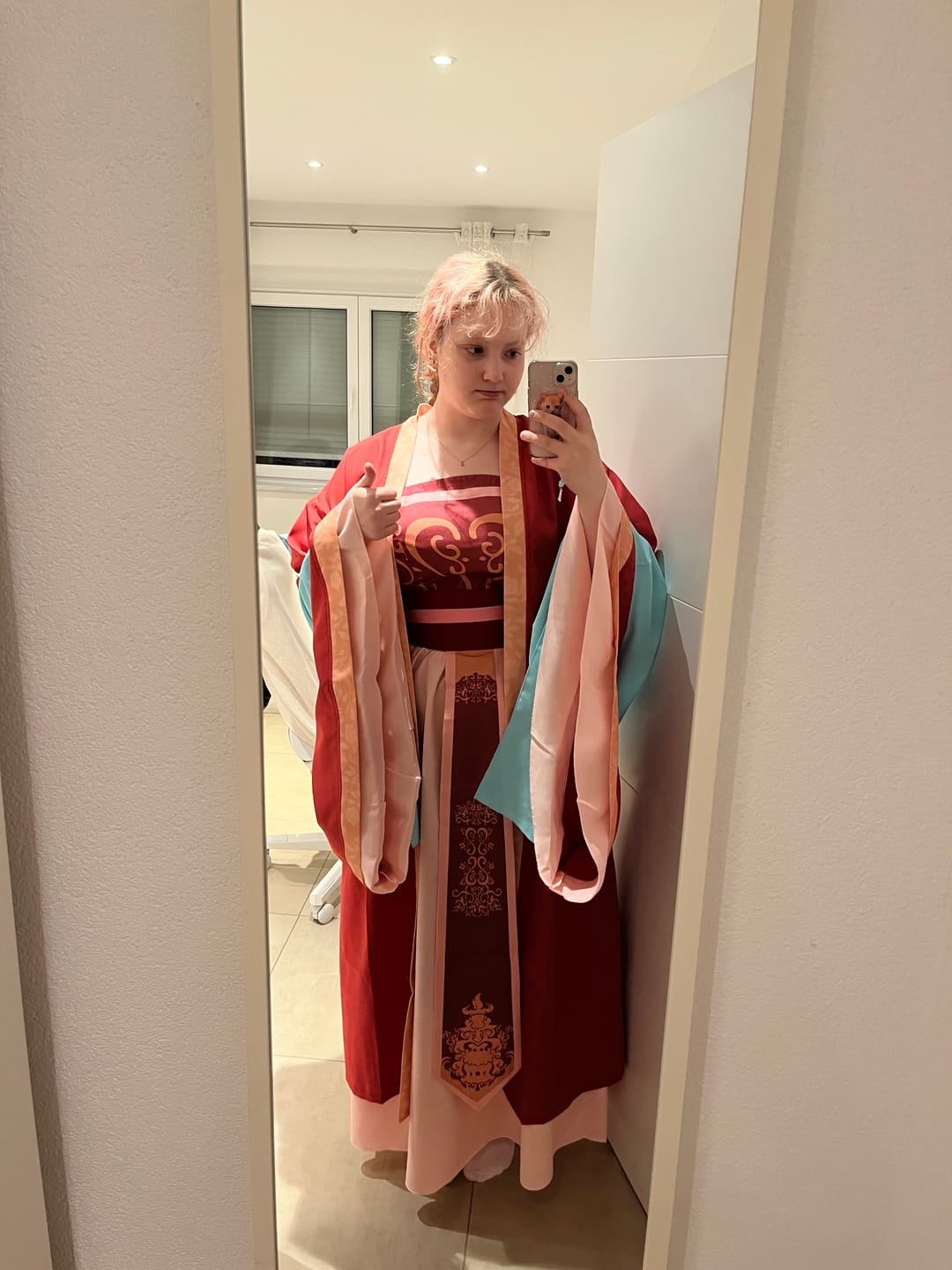 Customer photo review of The Apothecary Diaries Gyokuyou Hanfu Kostüm Cosplay Outfits