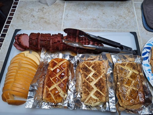 Customer photo review of Garlic Jalapeño Rub Shaker & 2 lb. Refill Bag Combo