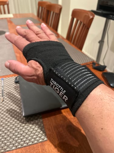 Customer photo review of Motorcycle Wrist Support - Ride Without Wrist Pain