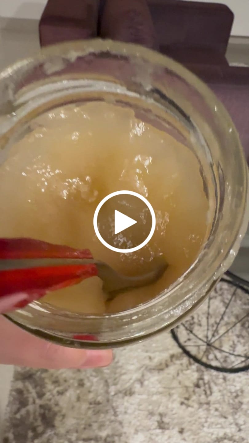 Customer video review of Sea Moss Gel with Peach (540gm)