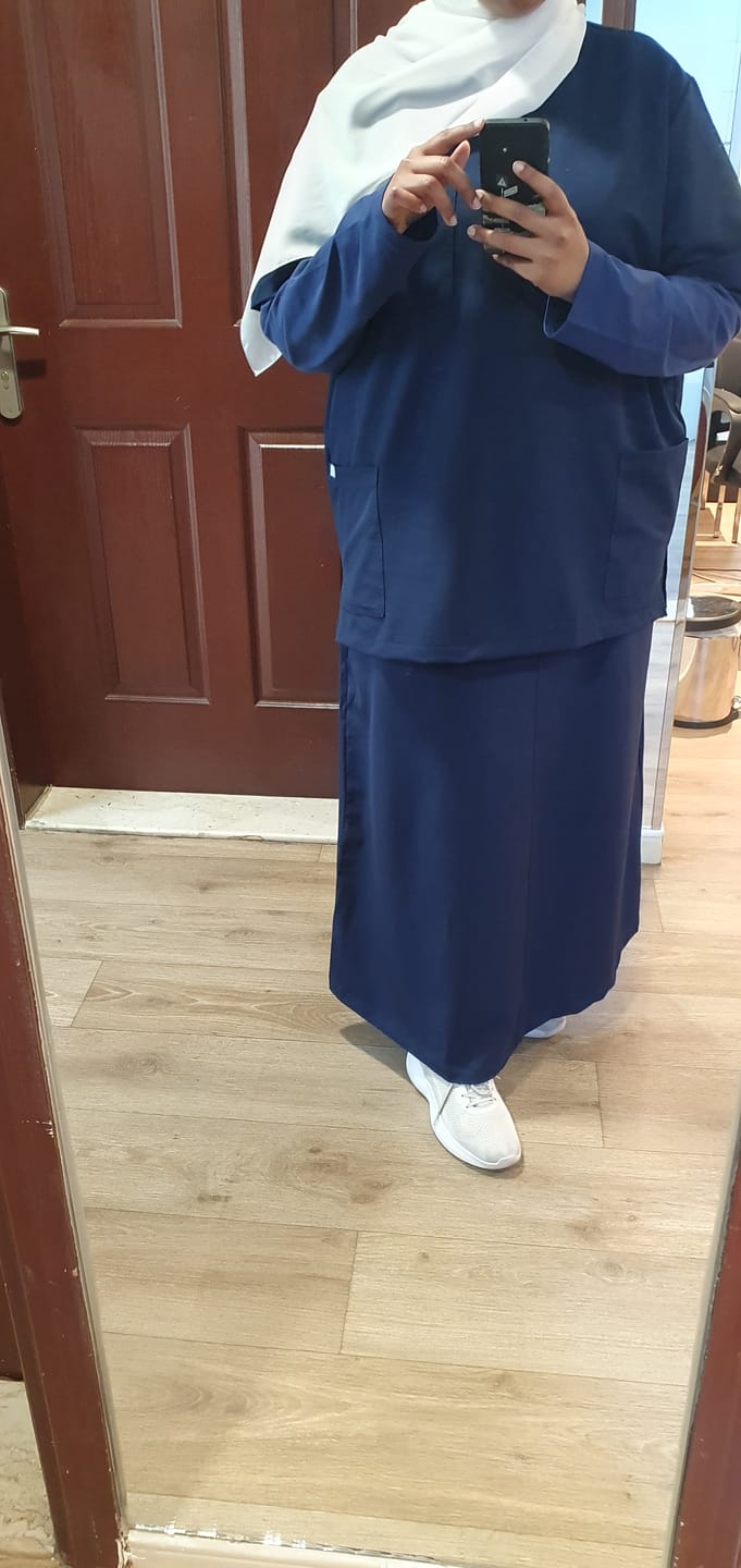 Customer photo review of S&C Pro Unisex Scrub Top S2102