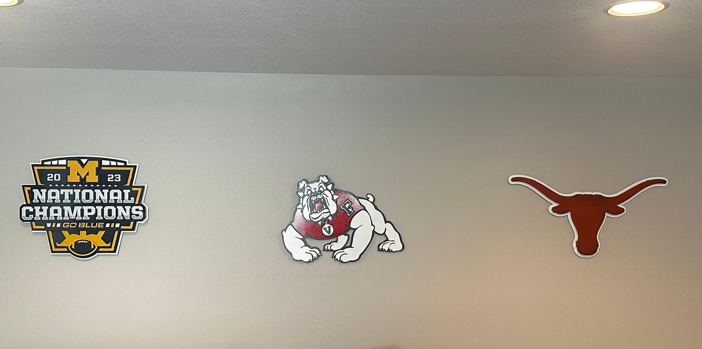 Customer photo review of Texas Longhorns  "LONGHORN" 3D Vintage Metal Wall Art