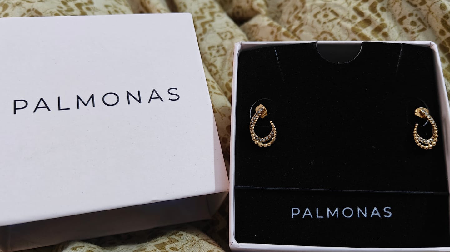 Customer photo review of Almond Stones Stud Earrings