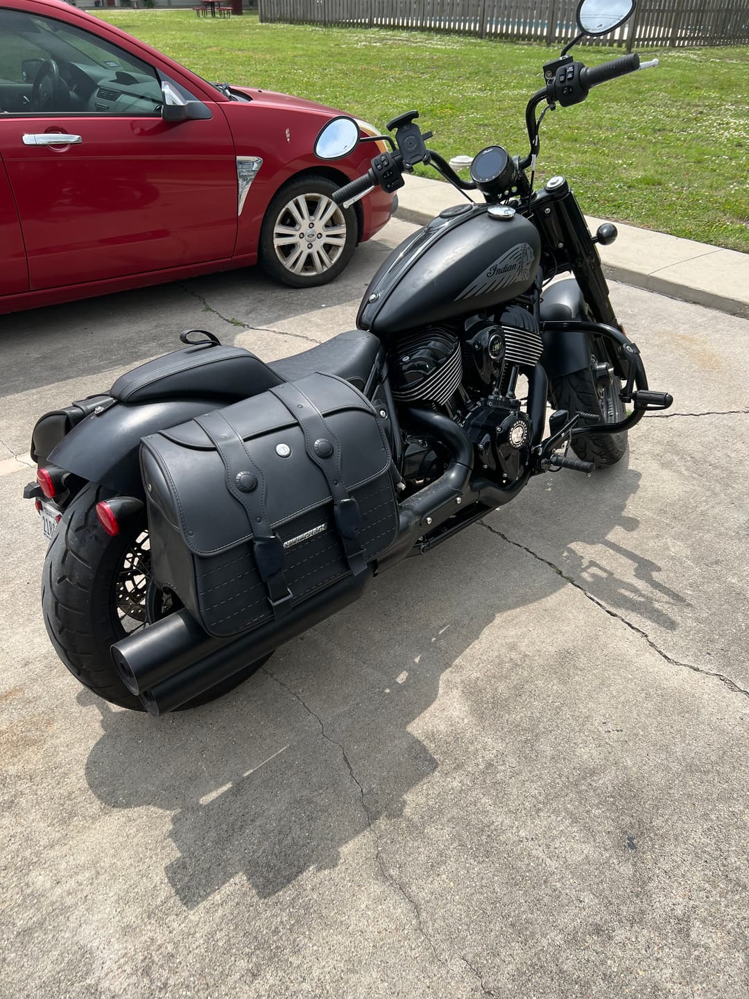 Customer photo review of 34L - ArrowHead Large Indian Chief Bobber Dark Horse Motorcycle Saddlebags