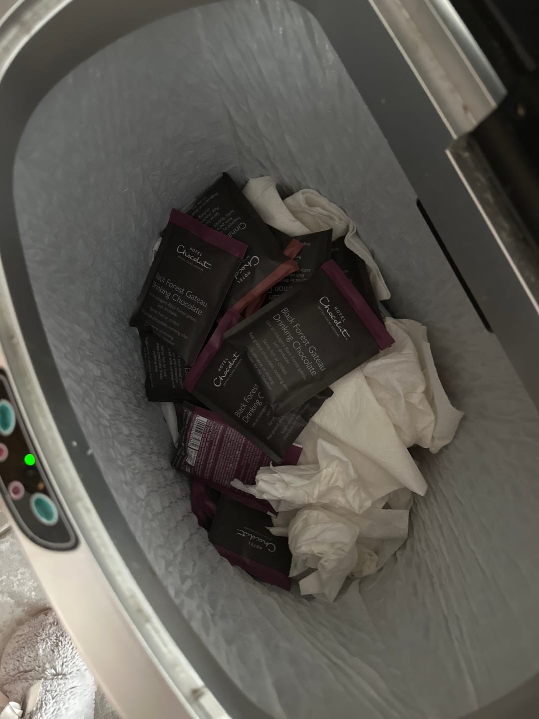 Customer photo review of Black Forest Gateau Hot Chocolate Flakes