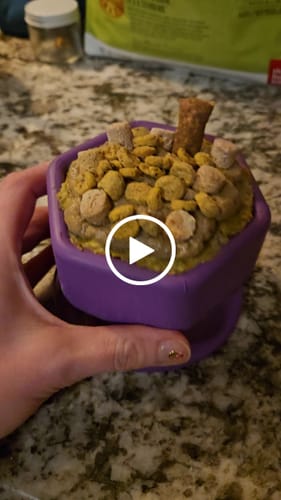 Customer video review of FreezCup - Long-Lasting Chew Fun