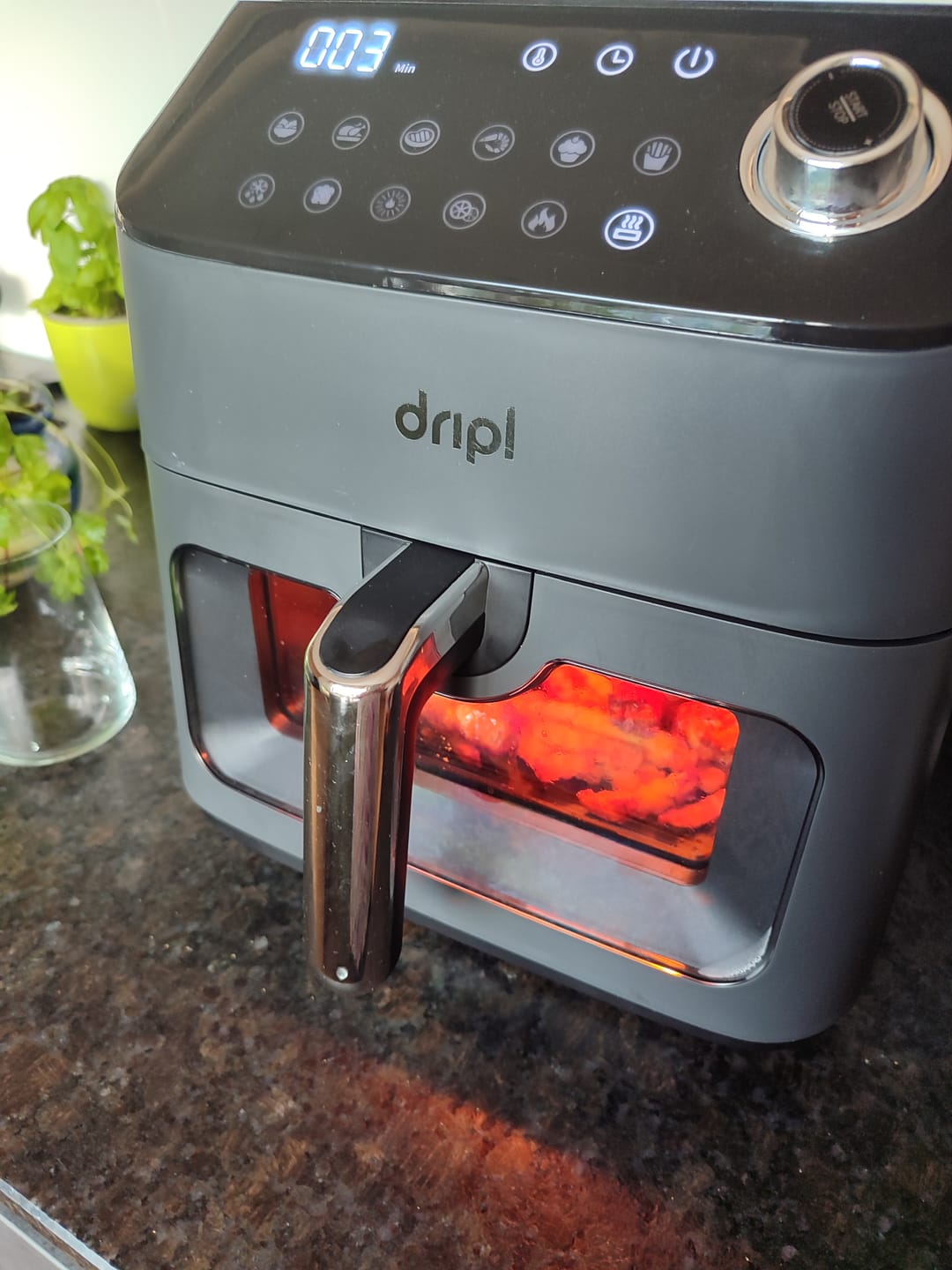 Customer photo review of Dripl Heißluftfritteuse 5,7L mit LCD Touchscreen