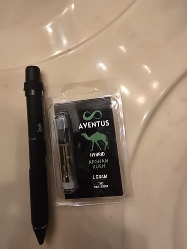 Customer photo review of THC AFGHAN KUSH Full Spectrum 510 Thread Vape Cartridge 1000mg 1 gram