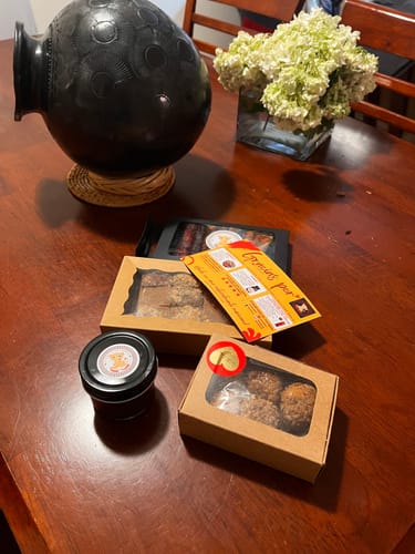 Customer photo review of Mini Milk Fudge Truffle Box
