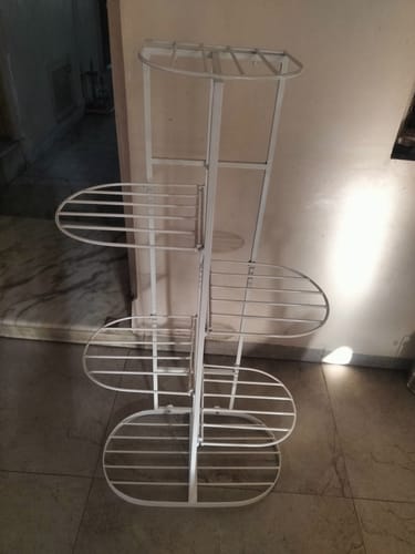 Customer photo review of UnitedCrafts 6 Tier 7 Potted Metal Plant Stand Multiple Shelves