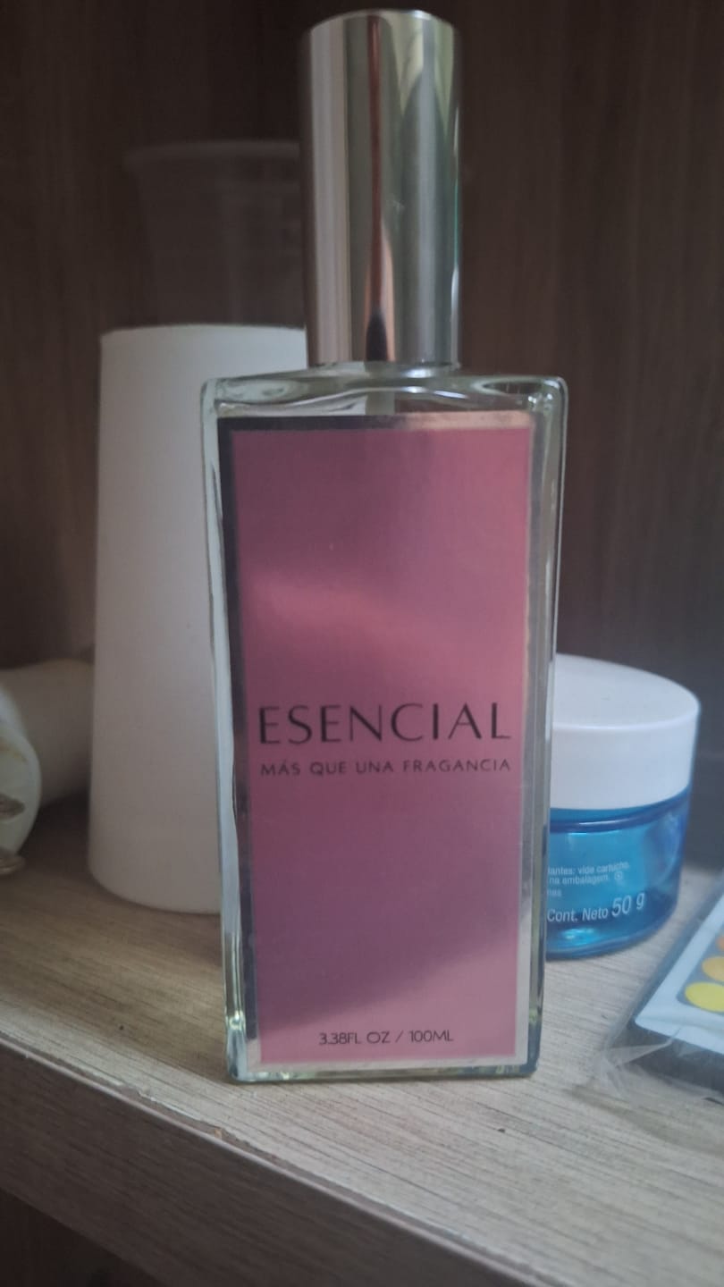 Customer photo review of M506 Inspirado en: Burberry Her Elixir de Parfum - Burberry