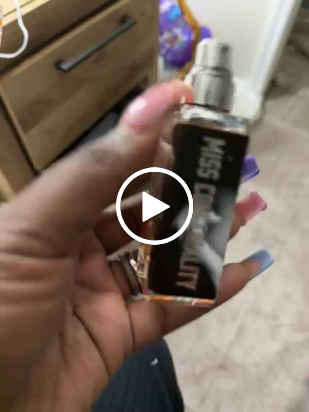 Customer video review of Miss Congeniality