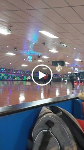 Customer video review of ParkStar Park Roller Skates Package