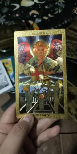 Customer photo review of Golden Foil Tarot Deck – Luxurious