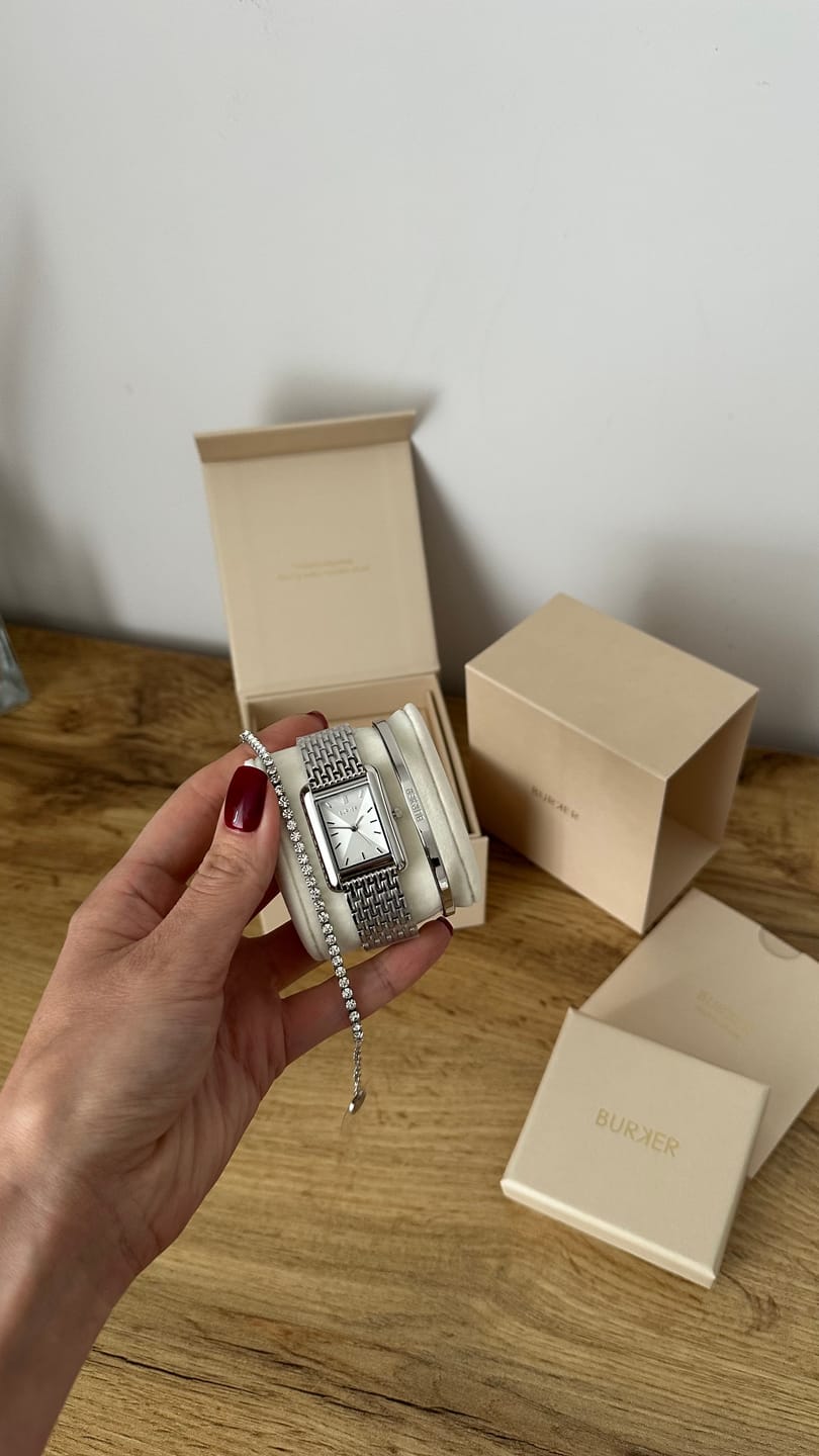 Customer photo review of Olivia Silver