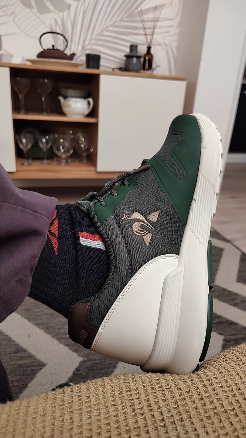 Customer photo review of Zapatillas Le Coq Sportif Omega X Sport Verde Marrón Crudo