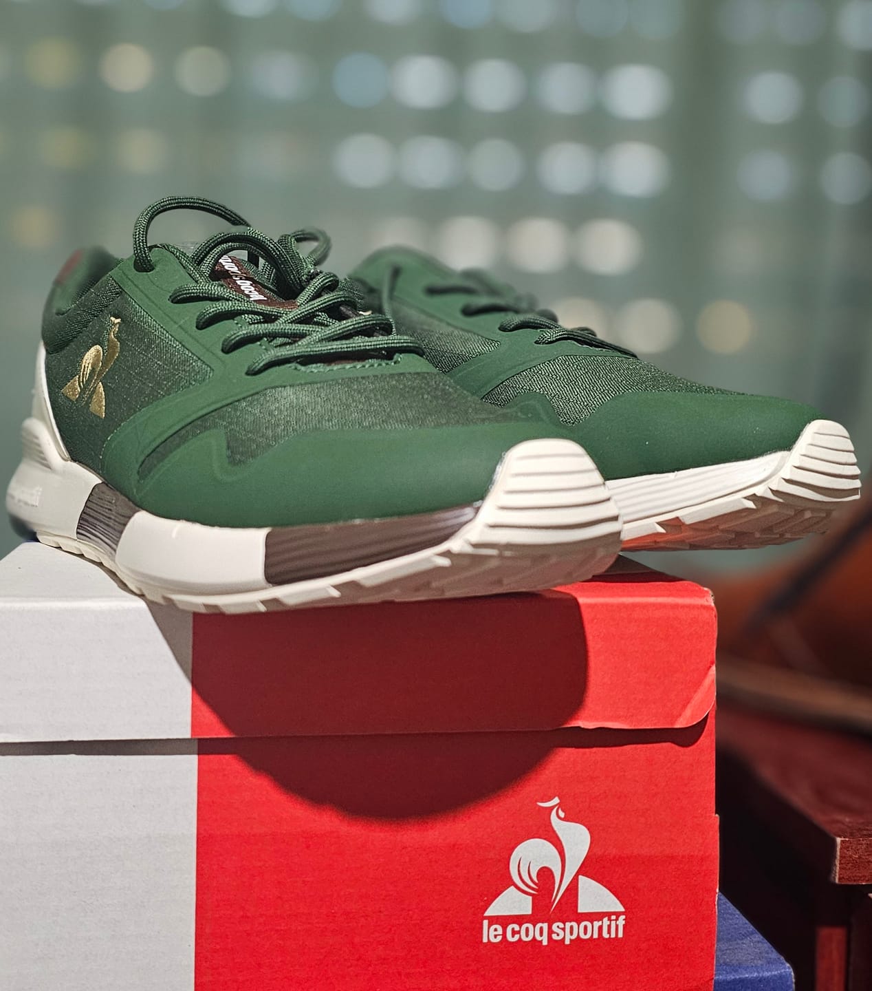 Customer photo review of Zapatillas Le Coq Sportif Omega X Sport Verde Marrón Crudo