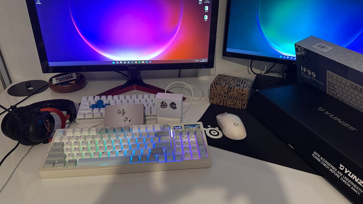 Customer photo review of YUNZII IF99 Mekanik Klavye