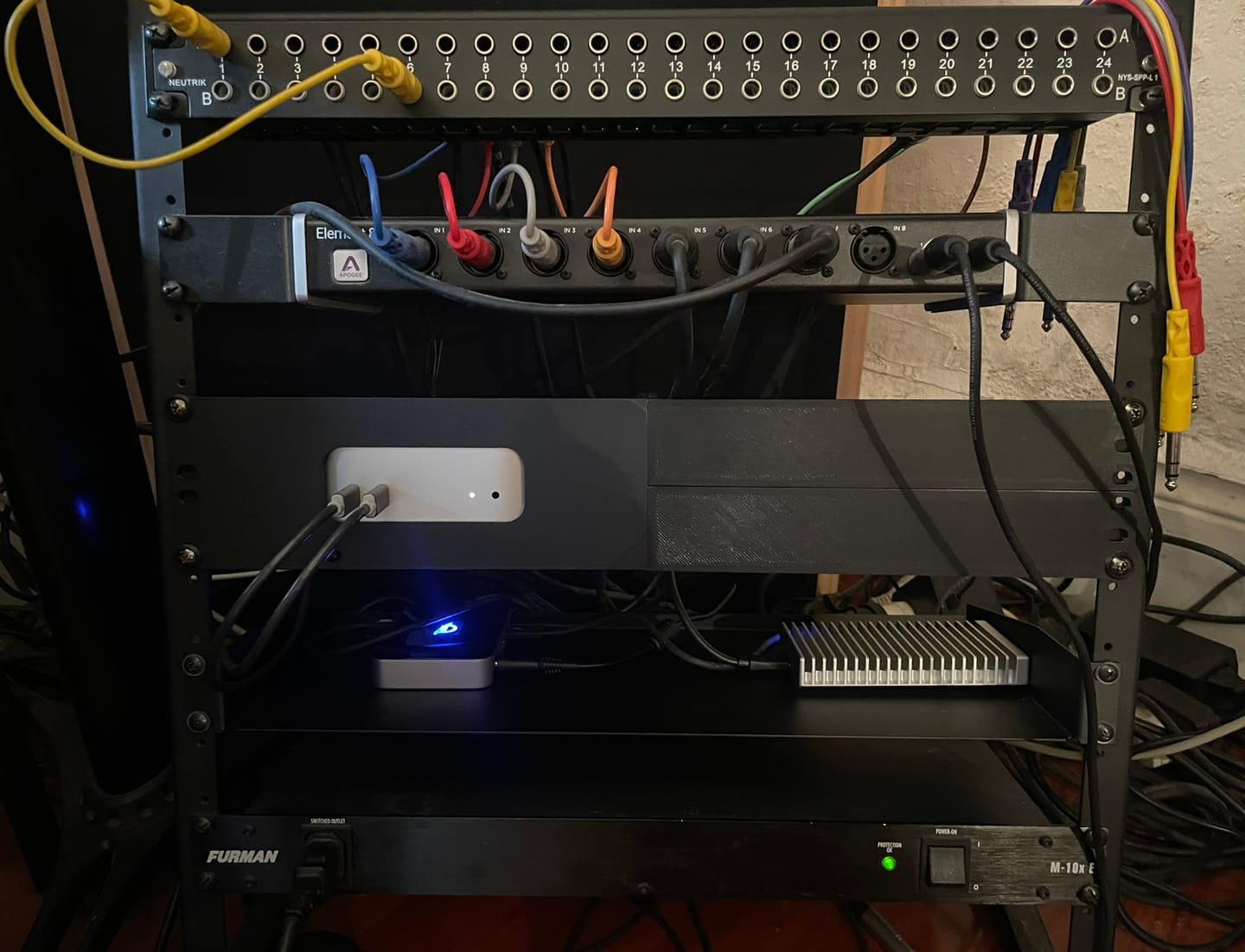 Customer photo review of 2U Rack Mount for Apple Mac Mini M4 / M4 Pro (Modular)