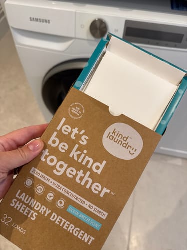 Customer photo review of Laundry Detergent Sheets