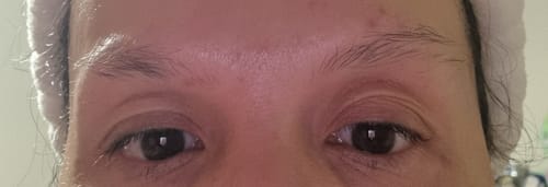 Customer photo review of Suero para pestañas y cejas