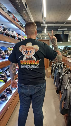 Customer photo review of Playera Labubu Norteño "KISSIERA"